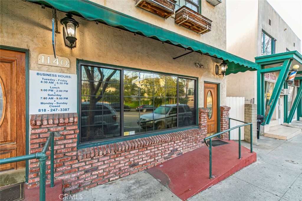 1140 E Chevy Chase Drive