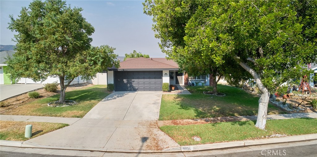 View Corona, CA 92882 house