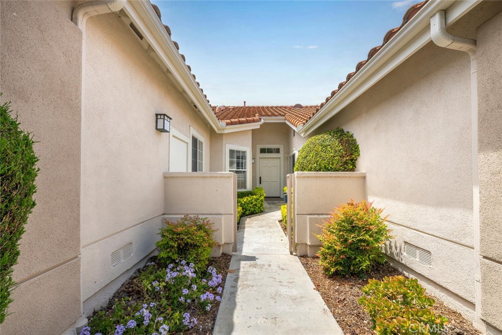 28930 Paseo Caravella