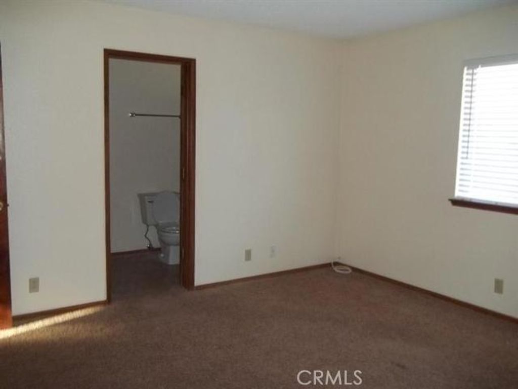 listing image 13077086999740412234
