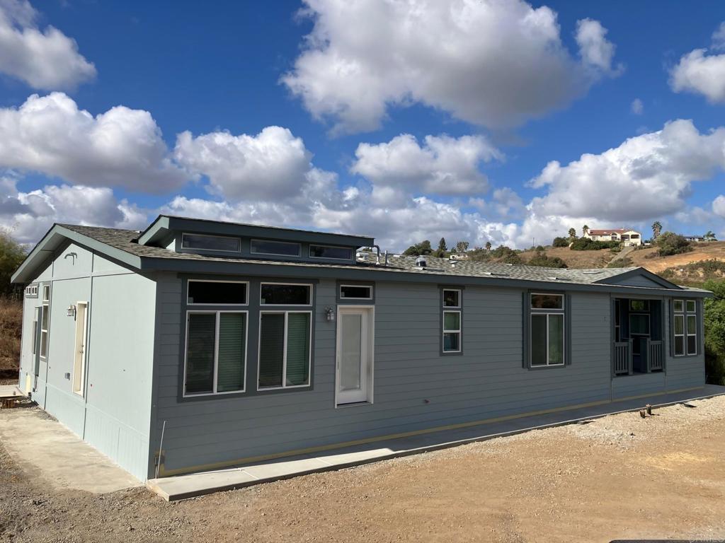4257 Paso Del Lagos