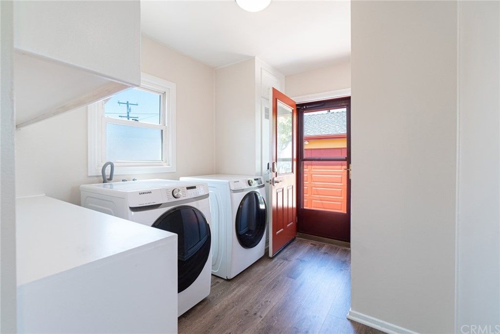 listing image 1307678824867