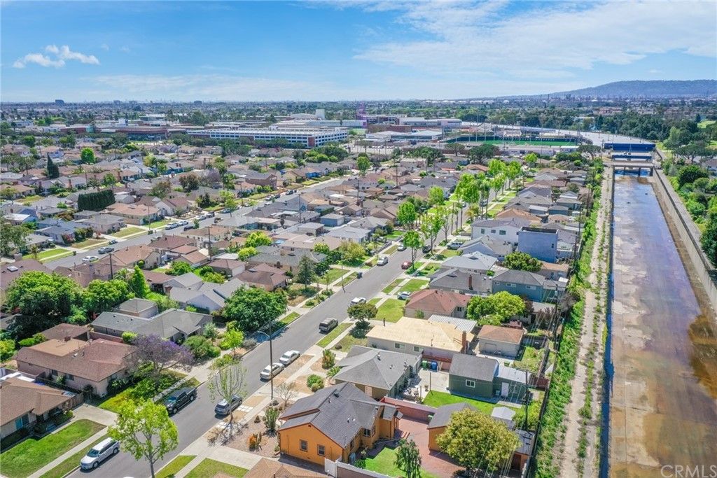 listing image 13072846425478