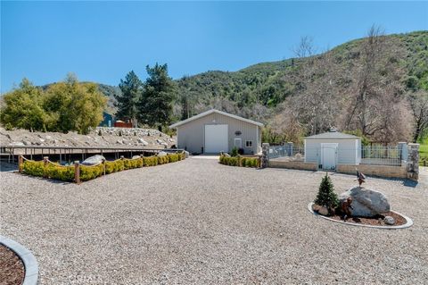 A home in Oak Glen