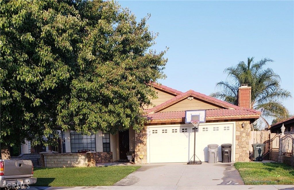 listing image 130728294045747950757
