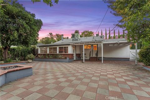 A home in Reseda