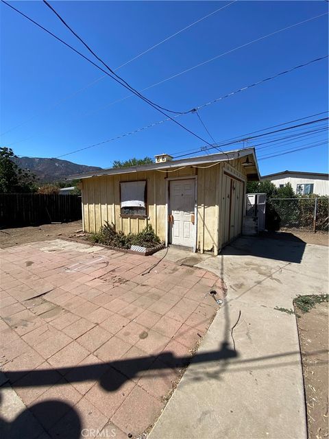 A home in Lake Elsinore