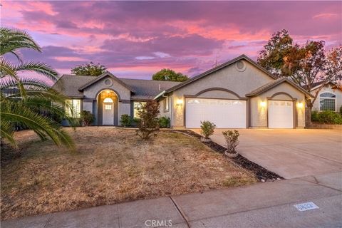 A home in Shasta Lake