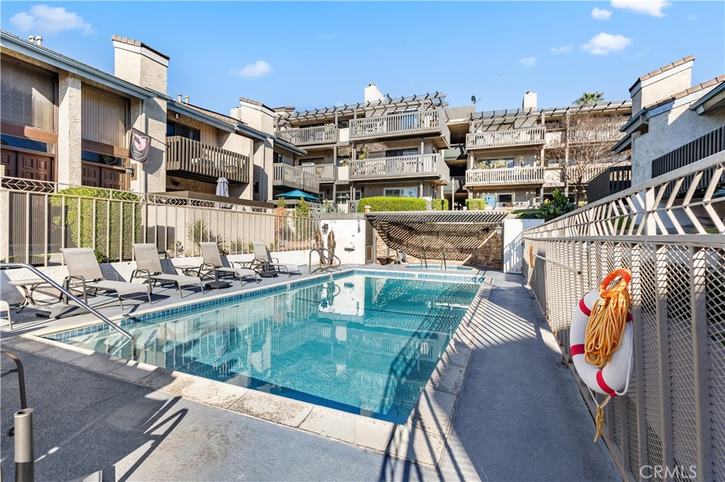 Rose Terrace (RT) - Residential