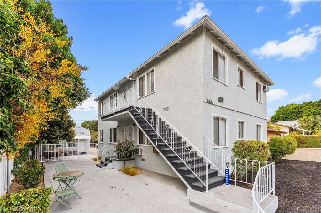 7641 Bright Avenue