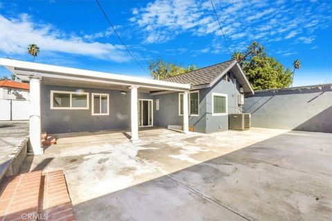 A home in Lake Elsinore