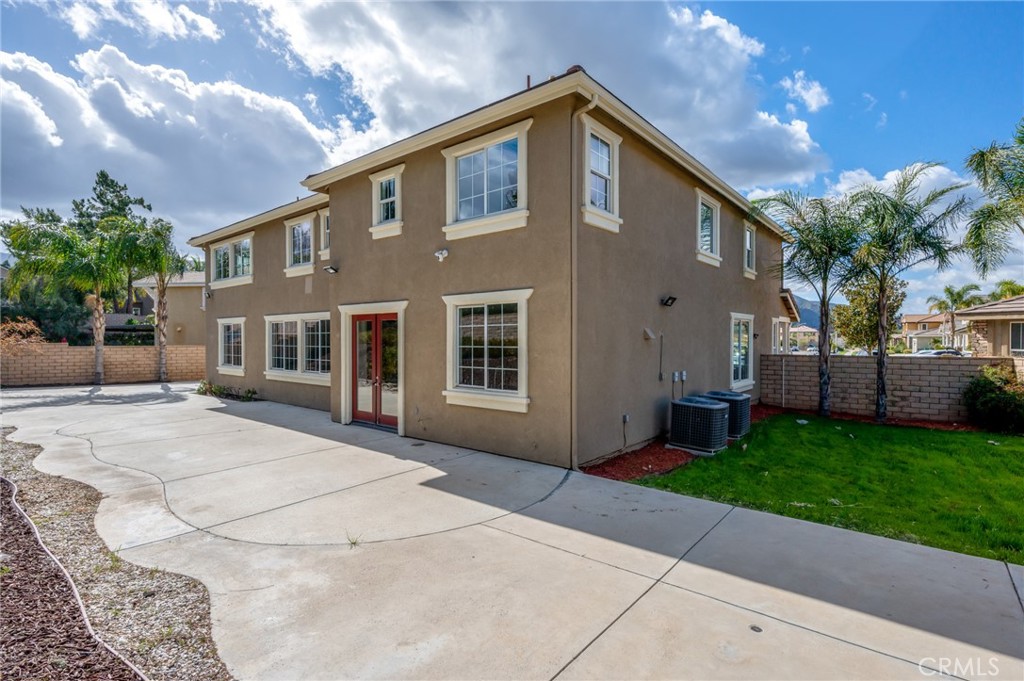 Photo 1 of 41 of 403 Jenny Circle house