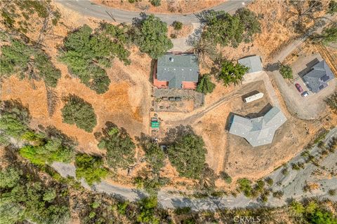 A home in Clearlake Oaks