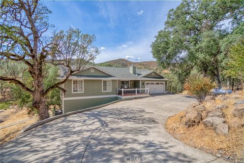 A home in Clearlake Oaks