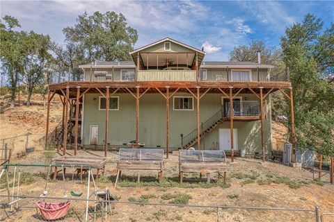 A home in Clearlake Oaks