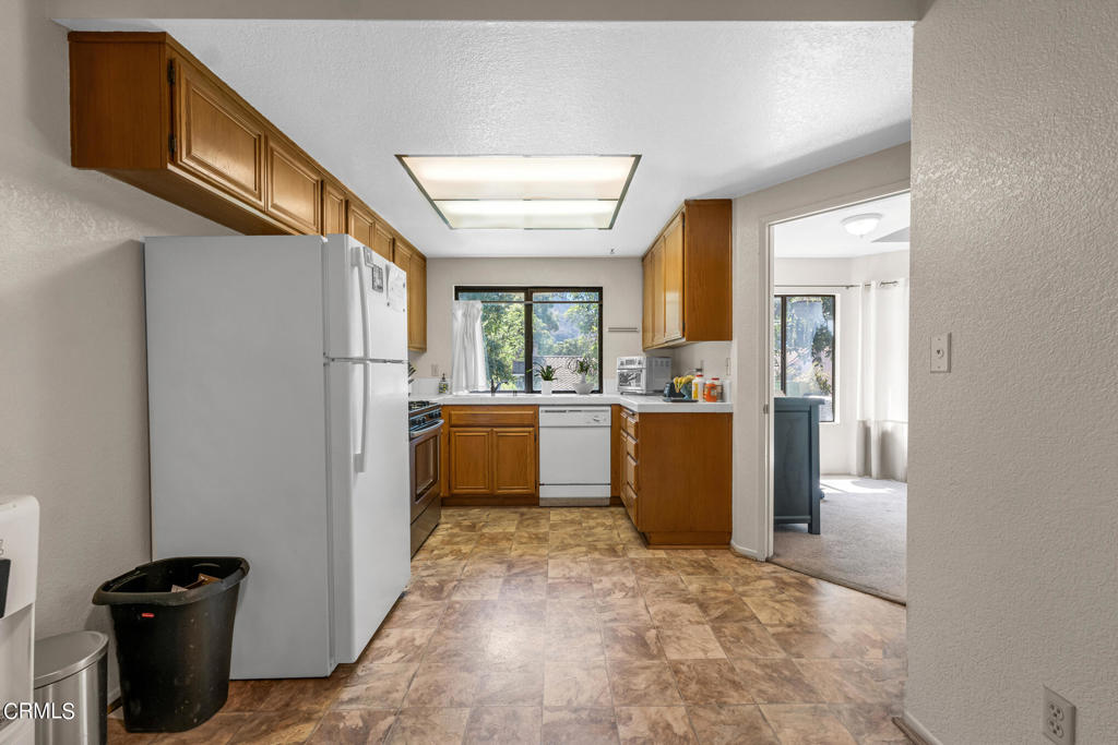 Photo 17 of 41 of 6312 Corte Lucinda condo