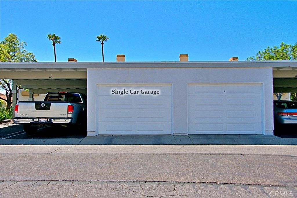 listing image 130725592268040813615