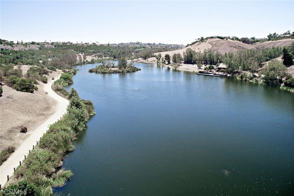 listing image 130729717944270923292
