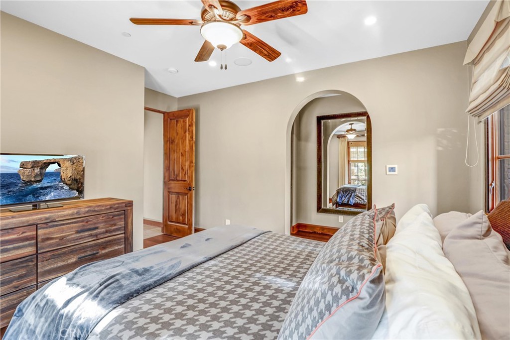 Shady Canyon Custom (SHDC) - Residential