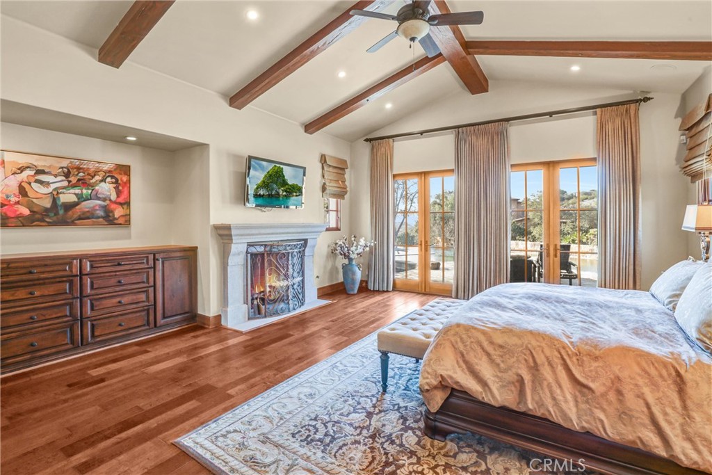 Shady Canyon Custom (SHDC) - Residential