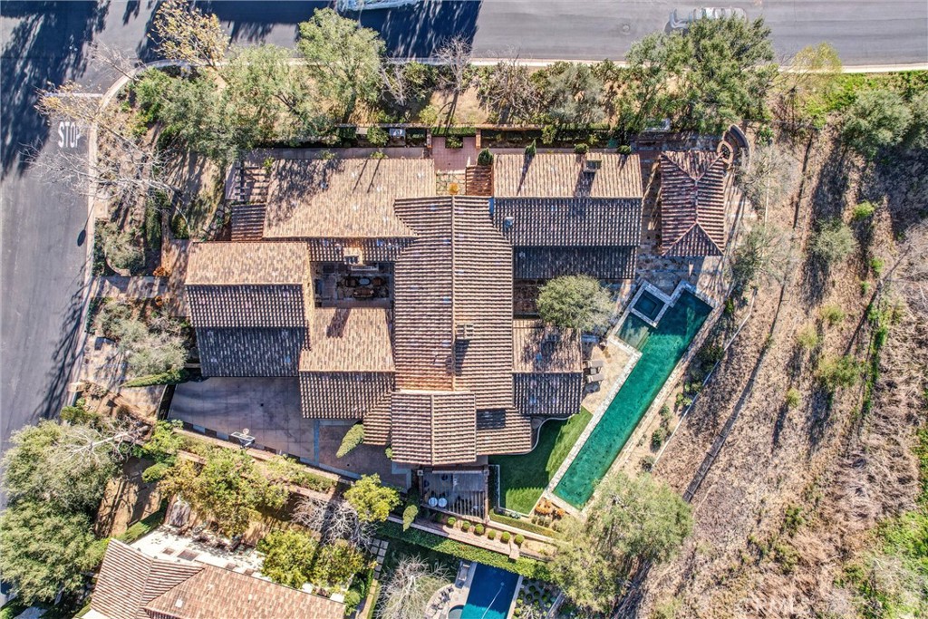 Shady Canyon Custom (SHDC) - Residential