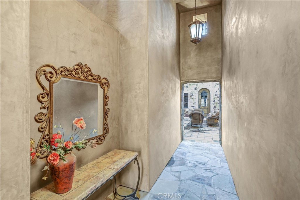 Shady Canyon Custom (SHDC) - Residential