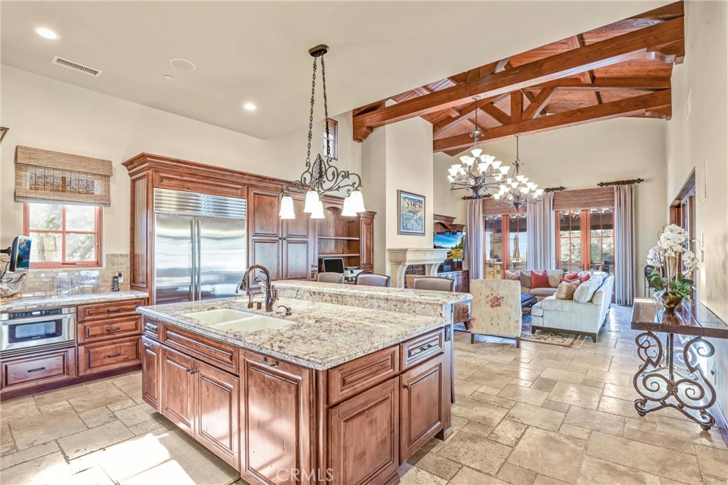 Shady Canyon Custom (SHDC) - Residential