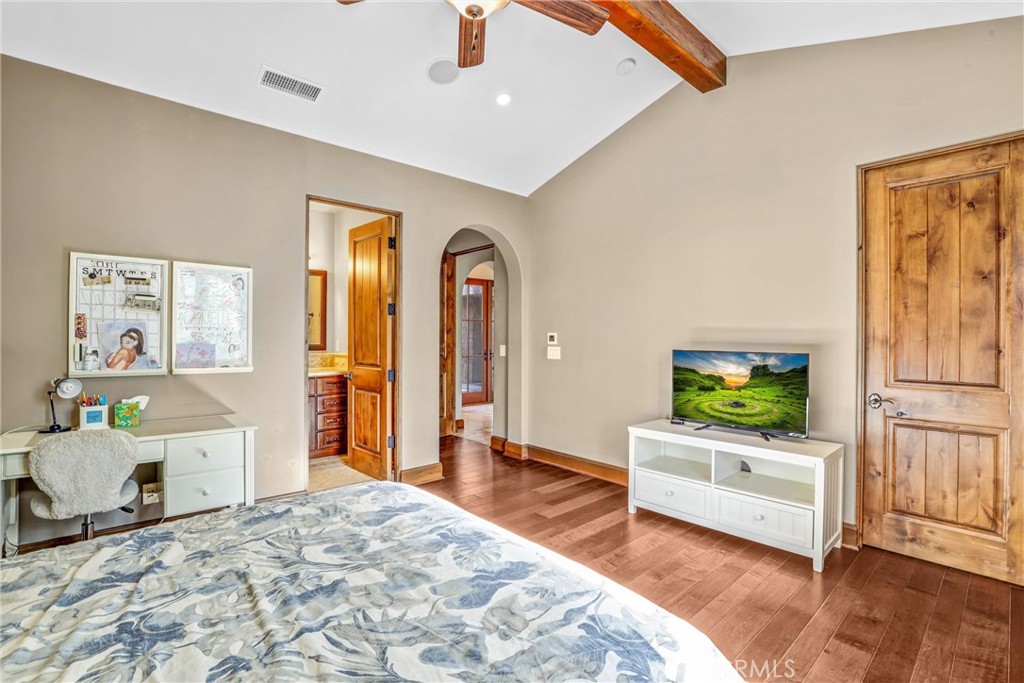 Shady Canyon Custom (SHDC) - Residential