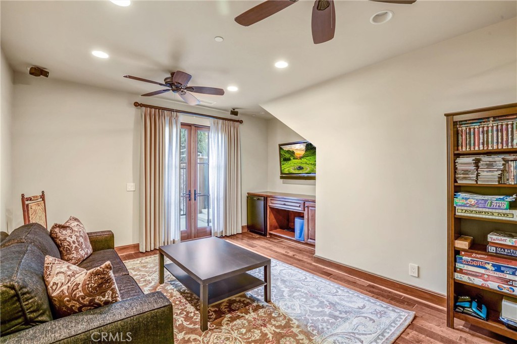 Shady Canyon Custom (SHDC) - Residential