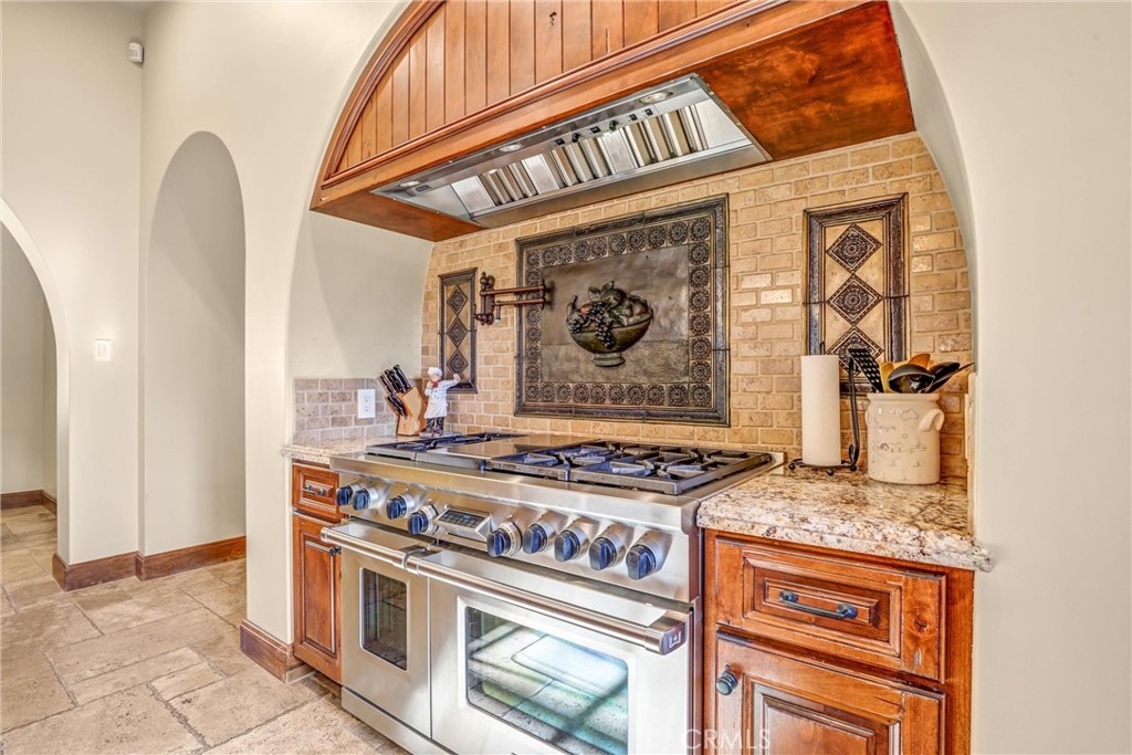 Shady Canyon Custom (SHDC) - Residential