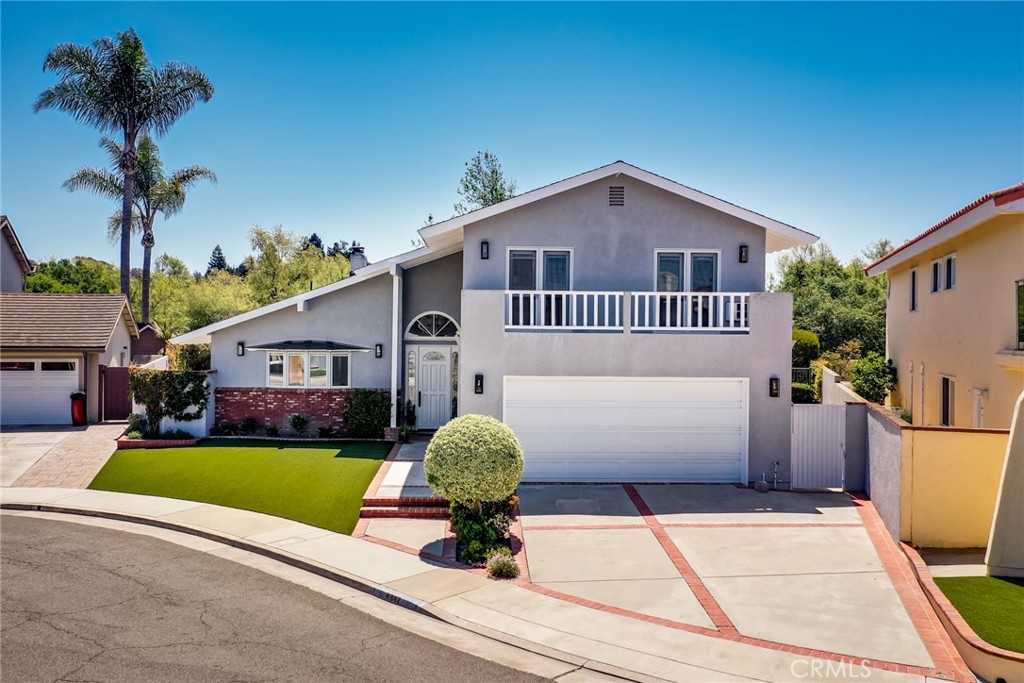 6842 Jardines Drive