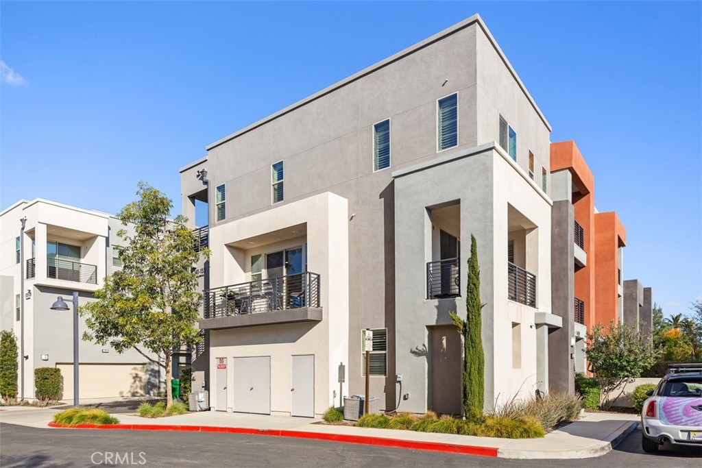 Photo 4 of 28 of 141 Cadence townhome