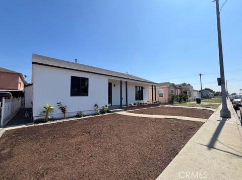 A home in South Gate