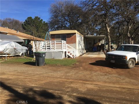Photo of 4110 Spruce Avenue, Clearlake, CA 95422 (MLS # LC21015324) Photo of 4110 Spruce Avenue, Clearlake, CA 95422 (MLS # LC21015324)