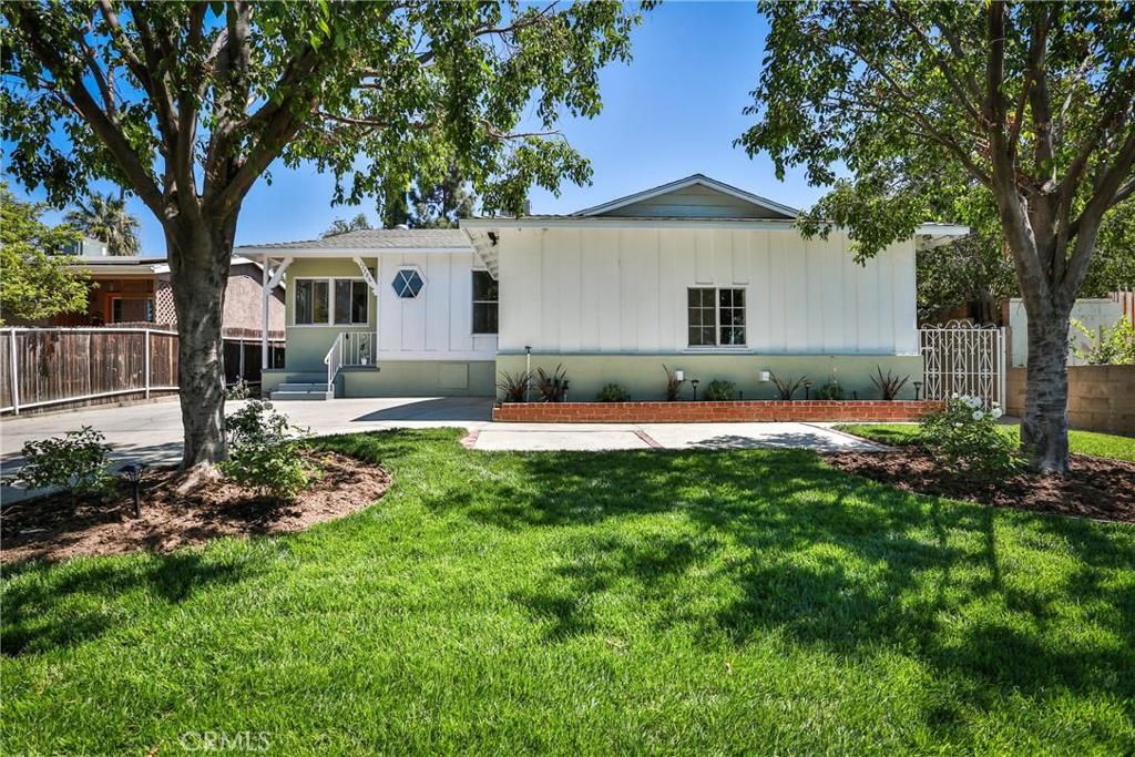 listing image 130725790571075956211