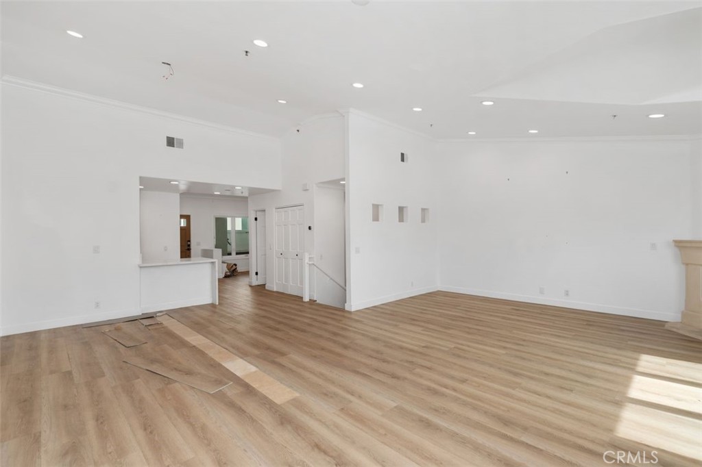 401 Seaward Road 2
