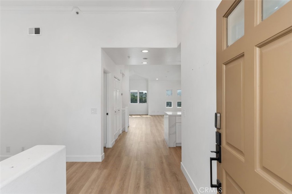 401 Seaward Road 2