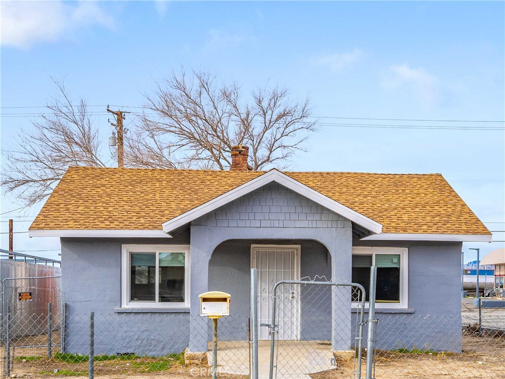 Photo 1 of 35 of 15733 K Street house