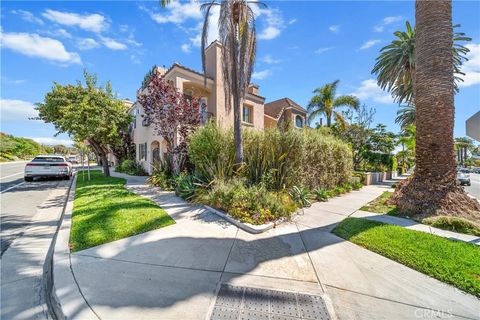 A home in Corona Del Mar