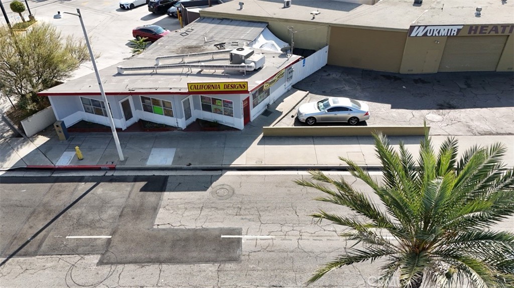 11500 Ramona Boulevard