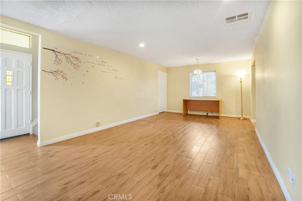 1129 Walnut Grove Avenue