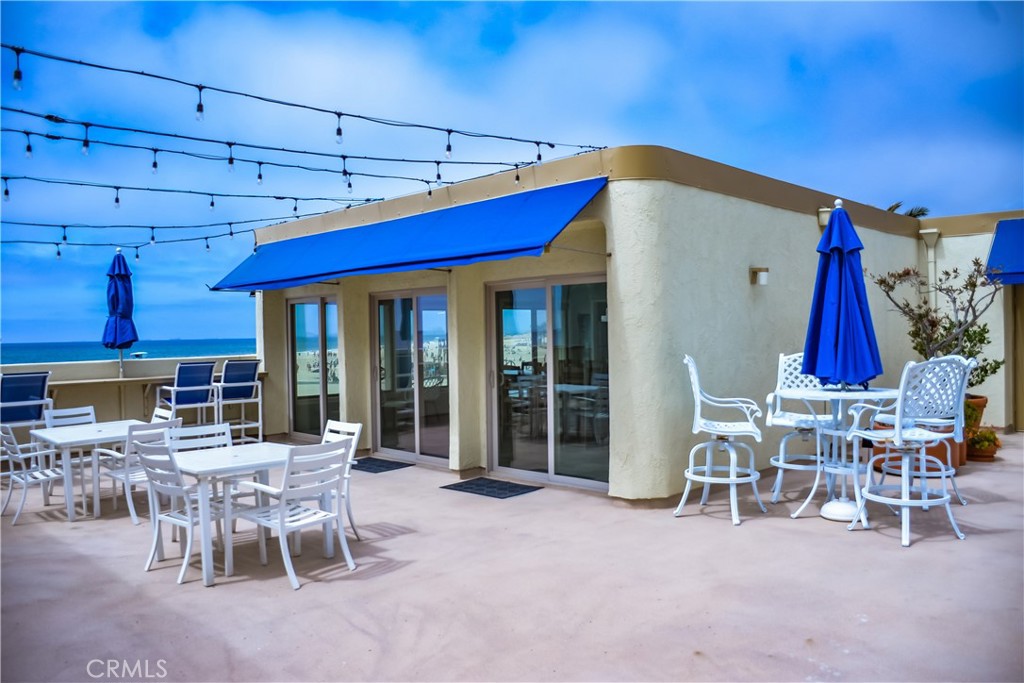 711 Pacific Coast Highway 323