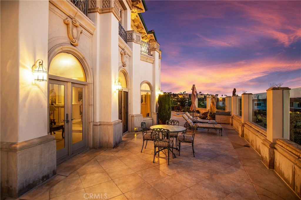 Ritz Cove (RC) - Residential