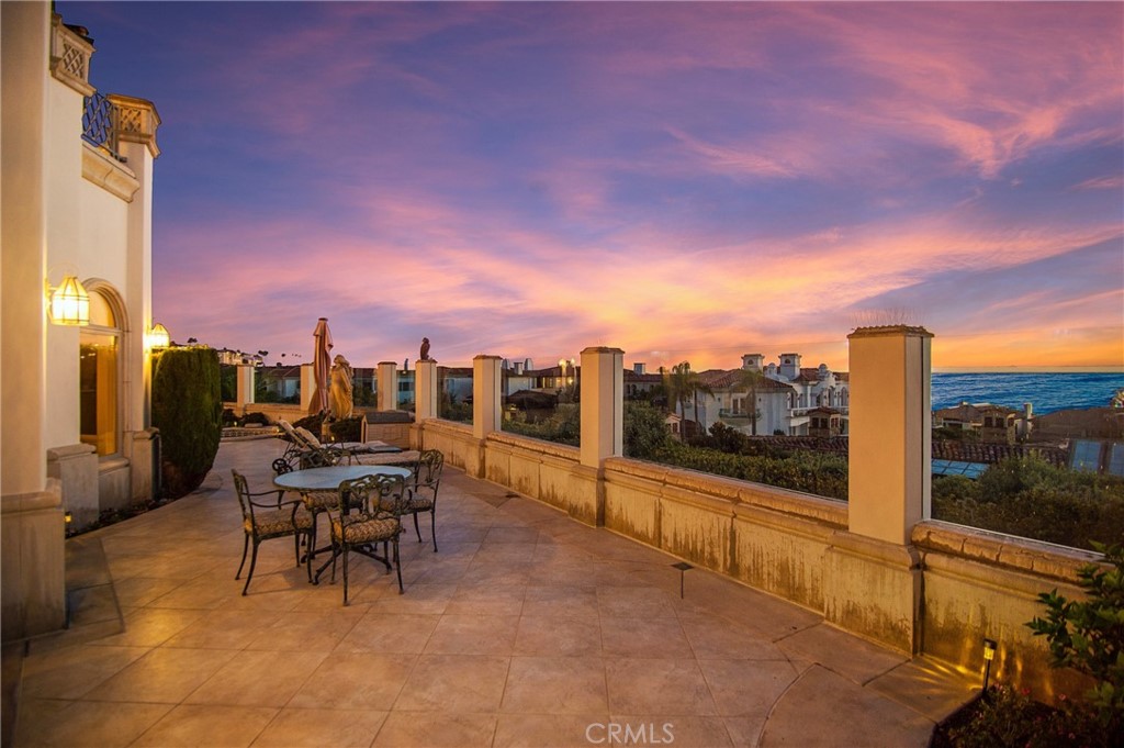 Ritz Cove (RC) - Residential