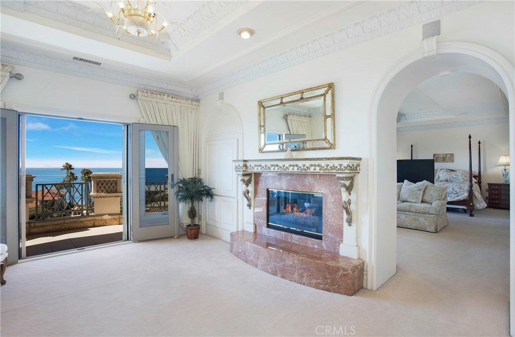 Ritz Cove (RC) - Residential