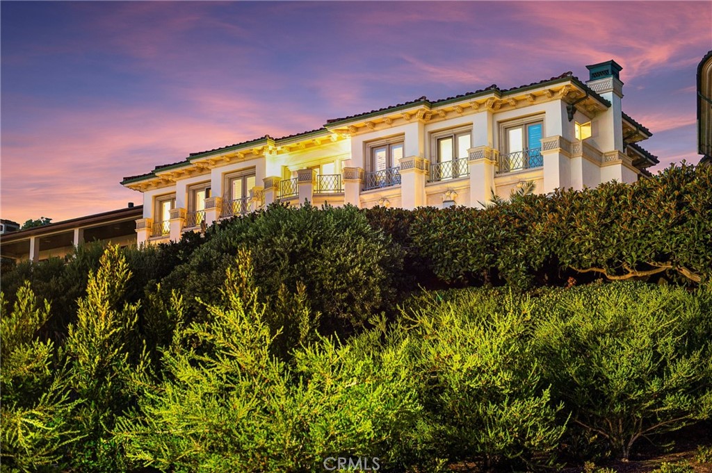 Ritz Cove (RC) - Residential