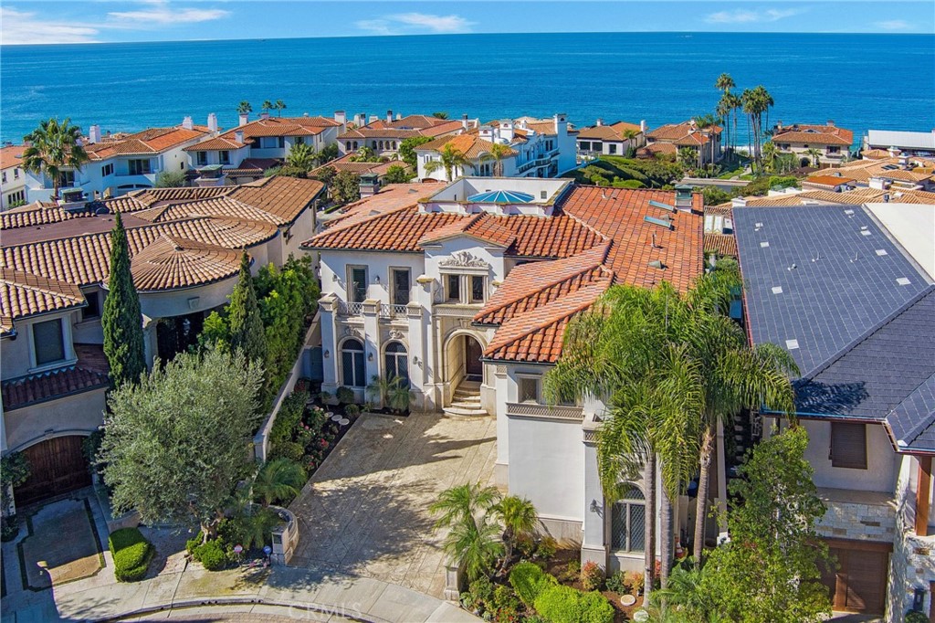 Ritz Cove (RC) - Residential