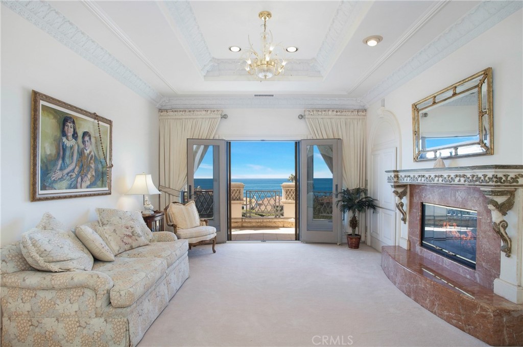 Ritz Cove (RC) - Residential