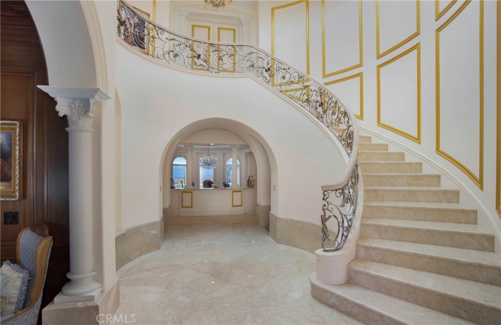 Ritz Cove (RC) - Residential