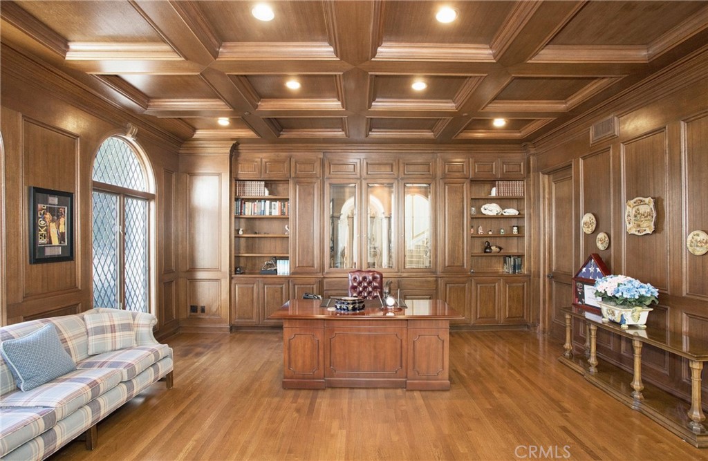 Ritz Cove (RC) - Residential